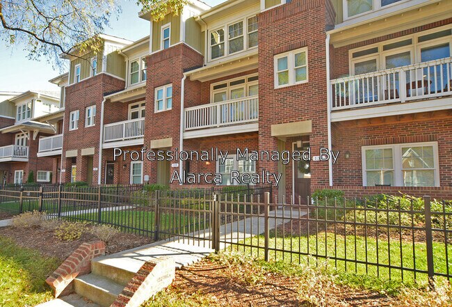 Building Photo - 129 Grandin Rd Rental