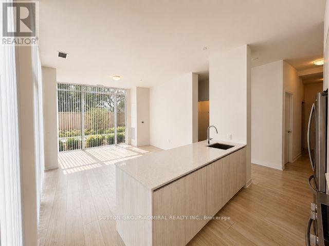Photo - 5858 Yonge St Unit TH10
