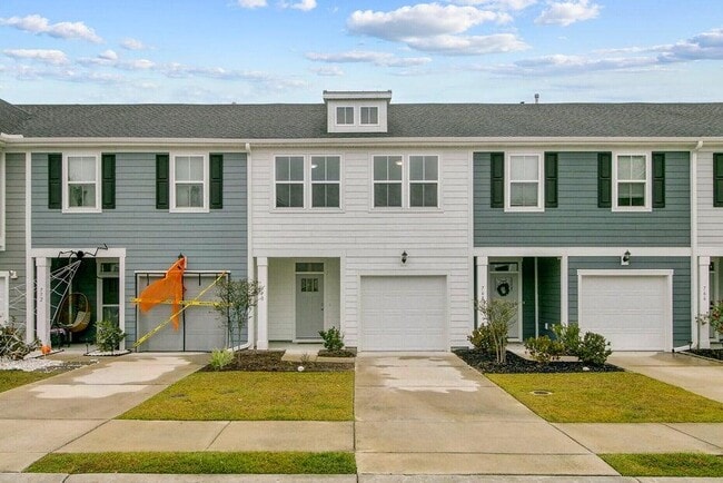 Building Photo - 770 Trotters Ln