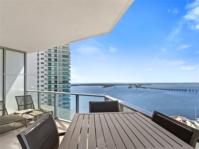 Photo - 1300 Brickell Bay Dr Unit 3701