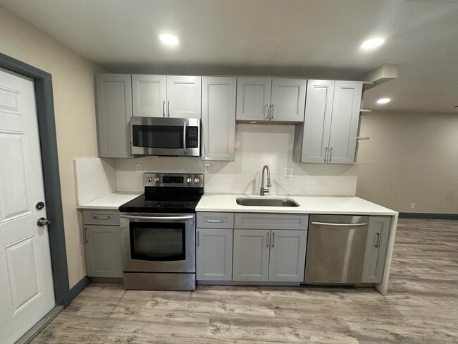 Photo - 2550 NE 7th Terrace