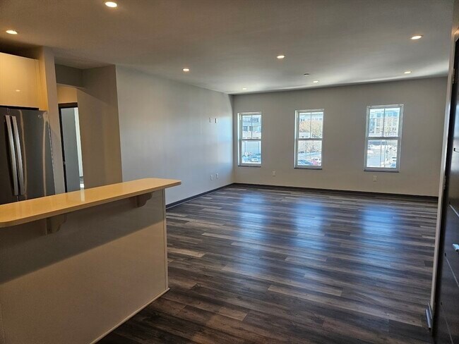 Photo - 145 Newbury Ave Unit 8