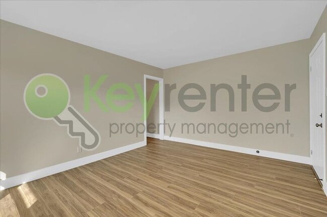 Photo - 1119 Lochbrae Rd