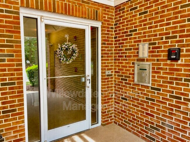 204 Savannah Ridge Rd