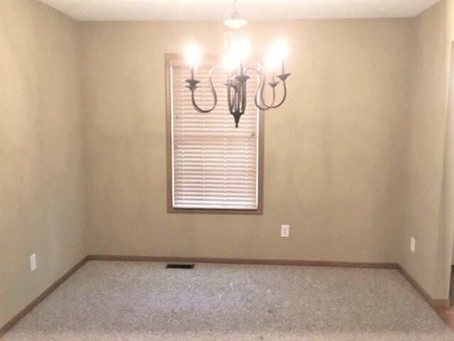 Photo - 140 Ruby Red Lane