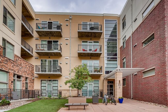 Photo - 2BDR Condo w/ AMAZING private patio & amenities!