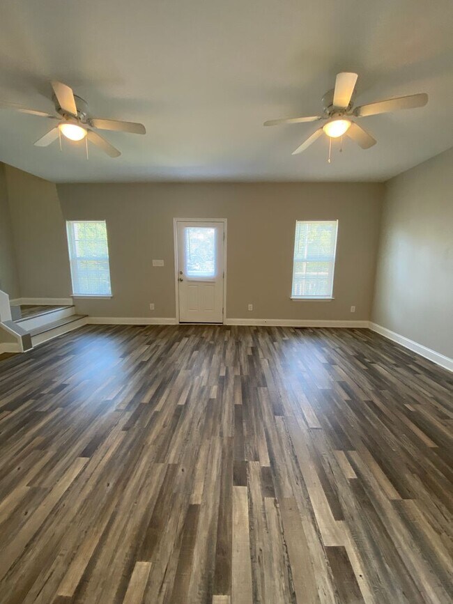 Photo - 162 Strickland Ave Unit 162 Strickland Avenue