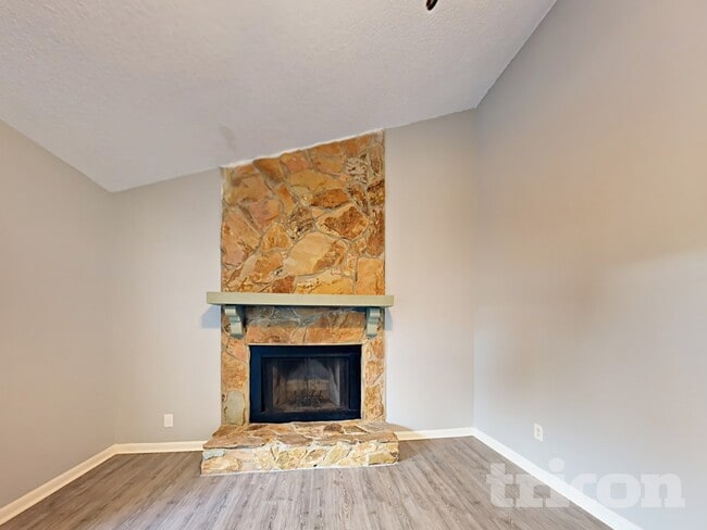 Photo - 603 Ephrata Dr