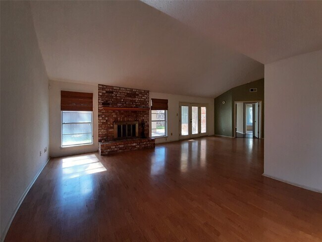 Photo - 25531 Chapel Ridge Ln