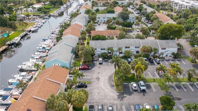 Photo - 2683 NE 15th St