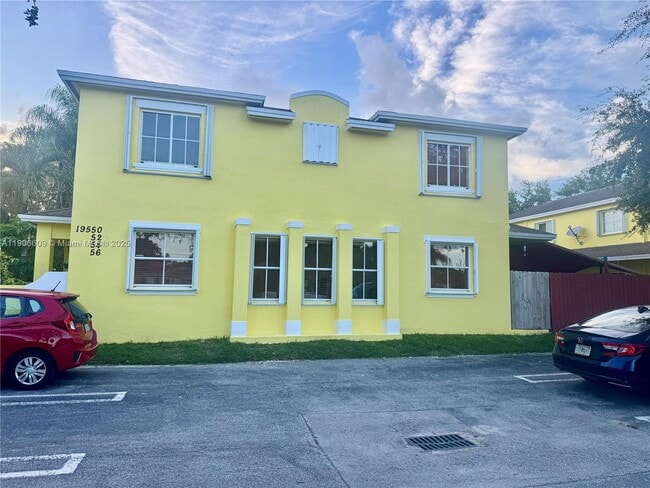 Photo - 19550 SW 103rd Ct