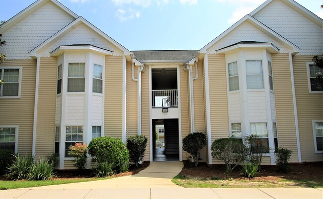 Niceville Location - Niceville Location Apartment Unit The Oaks   238