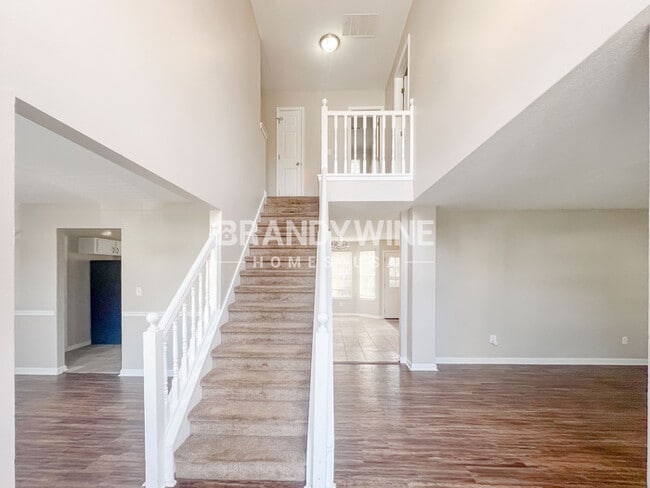 Photo - 6749 Pole Creek Dr