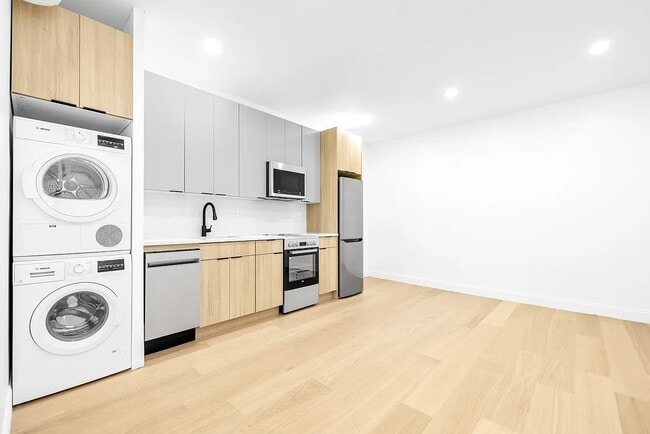 Photo - 107 First Avenue Unidad 2