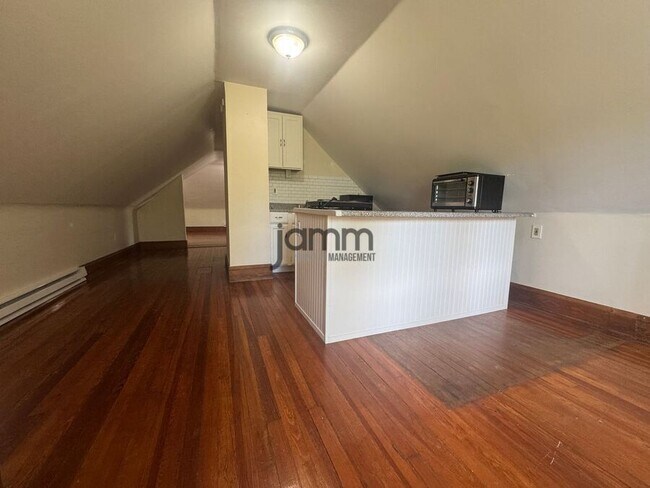Photo - 3228 E Fairfax Rd