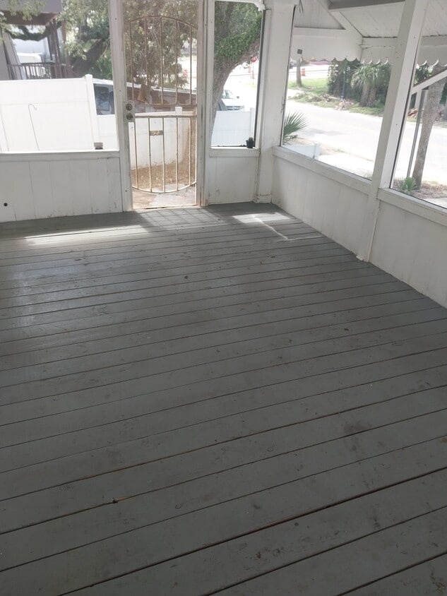 Photo - 211 S Oleander Ave (Daytona Beach, FL)