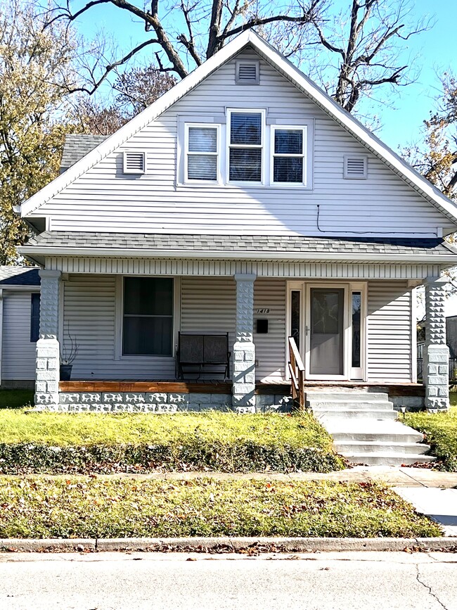 Photo - 1418 S Buckeye St