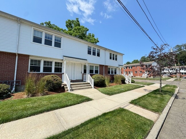 39 Savin Ct