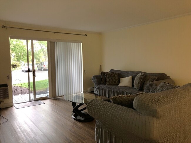 Photo - 1188 Royal Glen Dr