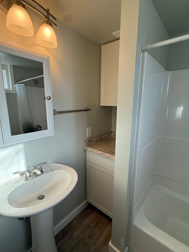 Photo - 434 Wicks Ln Unit 434 1/2 Wicks Ln