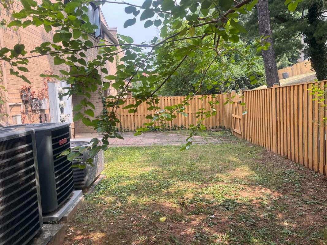 Photo - 2747 31st Pl NE