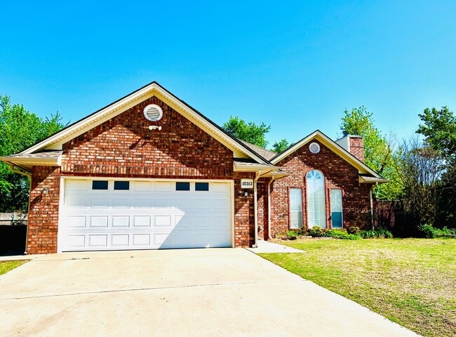 Building Photo - Beautiful 3BD 2BA Corner-Lot Home Located ...