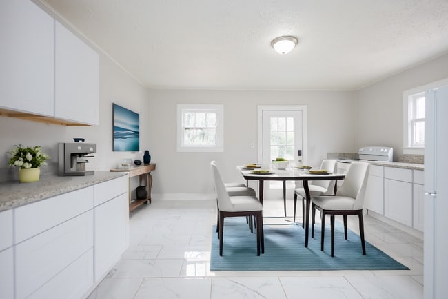 Photo - 486 Hammond Dr Unidad A