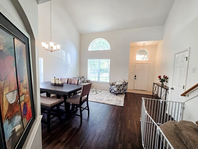 Photo - 32347 Hunter Park Ct