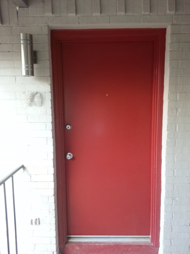 Photo - 1113 Primrose Ave Unidad 10