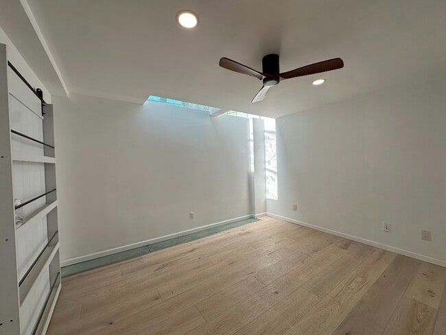Photo - 138 Dwight St Unit 1