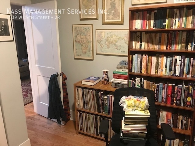 Photo - 1539 W 19th St Unit 2R