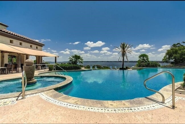 Building Photo - 17040 W Farm To Market 1097 Unit 5103