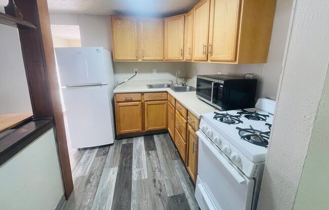 Photo - 2512 Jones St Unit 2512 Jones Street - Apt 5