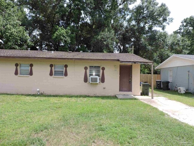 Building Photo - 2116 Eliasberg St