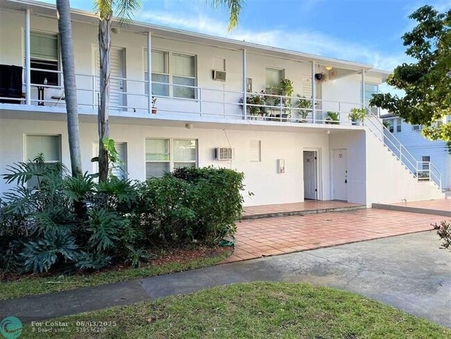 Photo - 306 N Lakeside Ct Apartment Unit A6