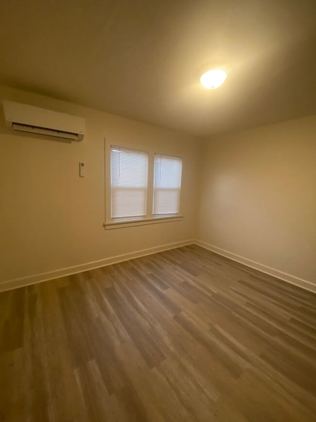 Photo - Non-Refundable & Security Deposit Total: $1150.00