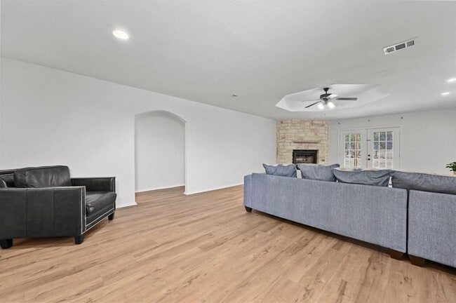 Photo - 1045 Hidden Hills Dr