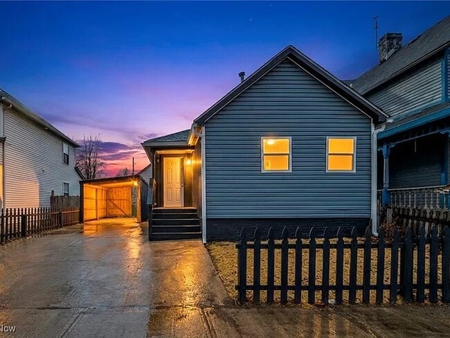 Building Photo - 2160 Fulton Rd