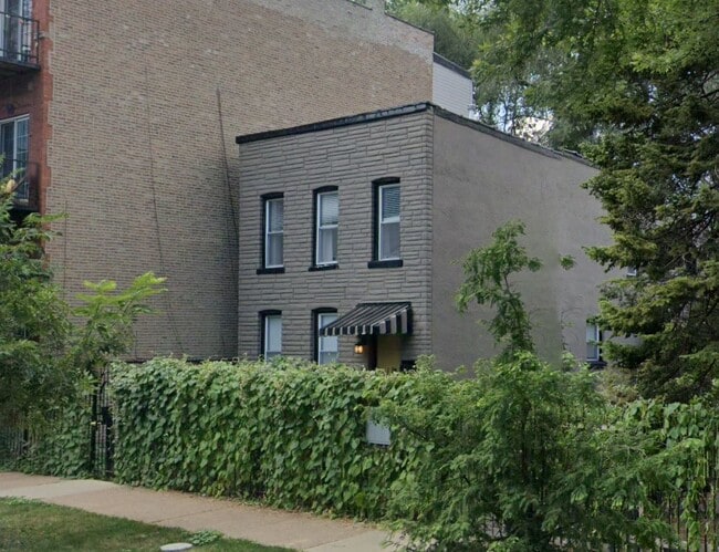 Building Photo - 1512 N Maplewood Ave Unit 2 Rental