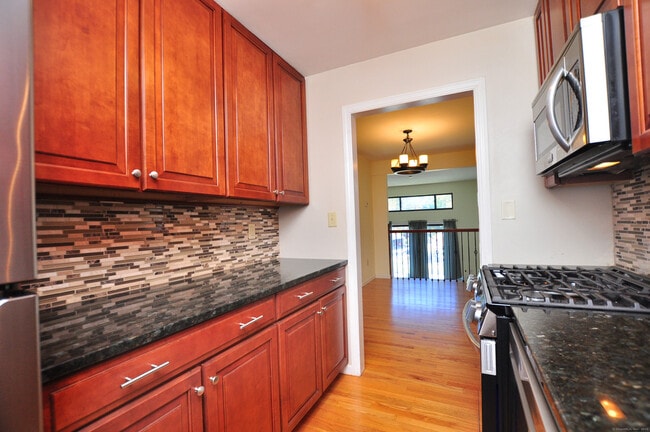 Photo - 305 Timber Ln Unit 305