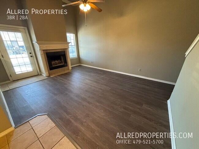 Photo - 1712 N Chestnut Ave