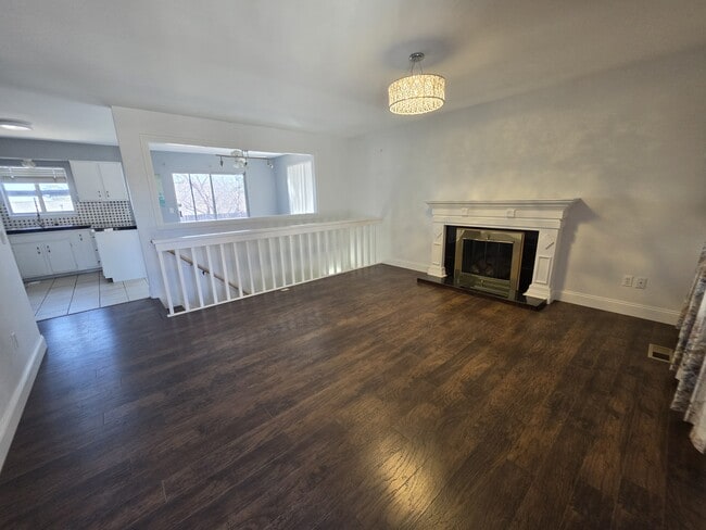 Photo - 4190 S Jasper St