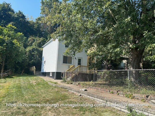 Building Photo - 341 3rd St Rental