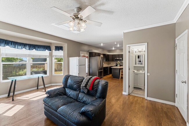 Photo - Spacious Home in Highly Desirable Windmill Mesa
