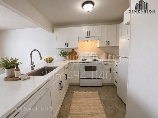 Photo - 717 Myrtine St Unit D