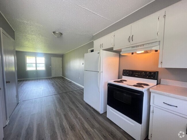 Building Photo - 5423 S Hutchinson Ct Unit E3 Rental
