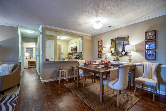 Photo - Uptown Gardens