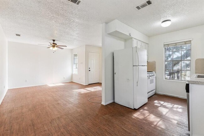 Photo - 5000 Weidemar Ln Unit C