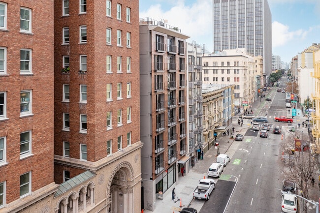 Building Photo - TL Residences