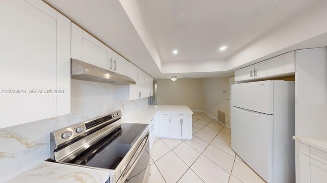 Photo - 7882 Grand Canal Dr Unidad 7882
